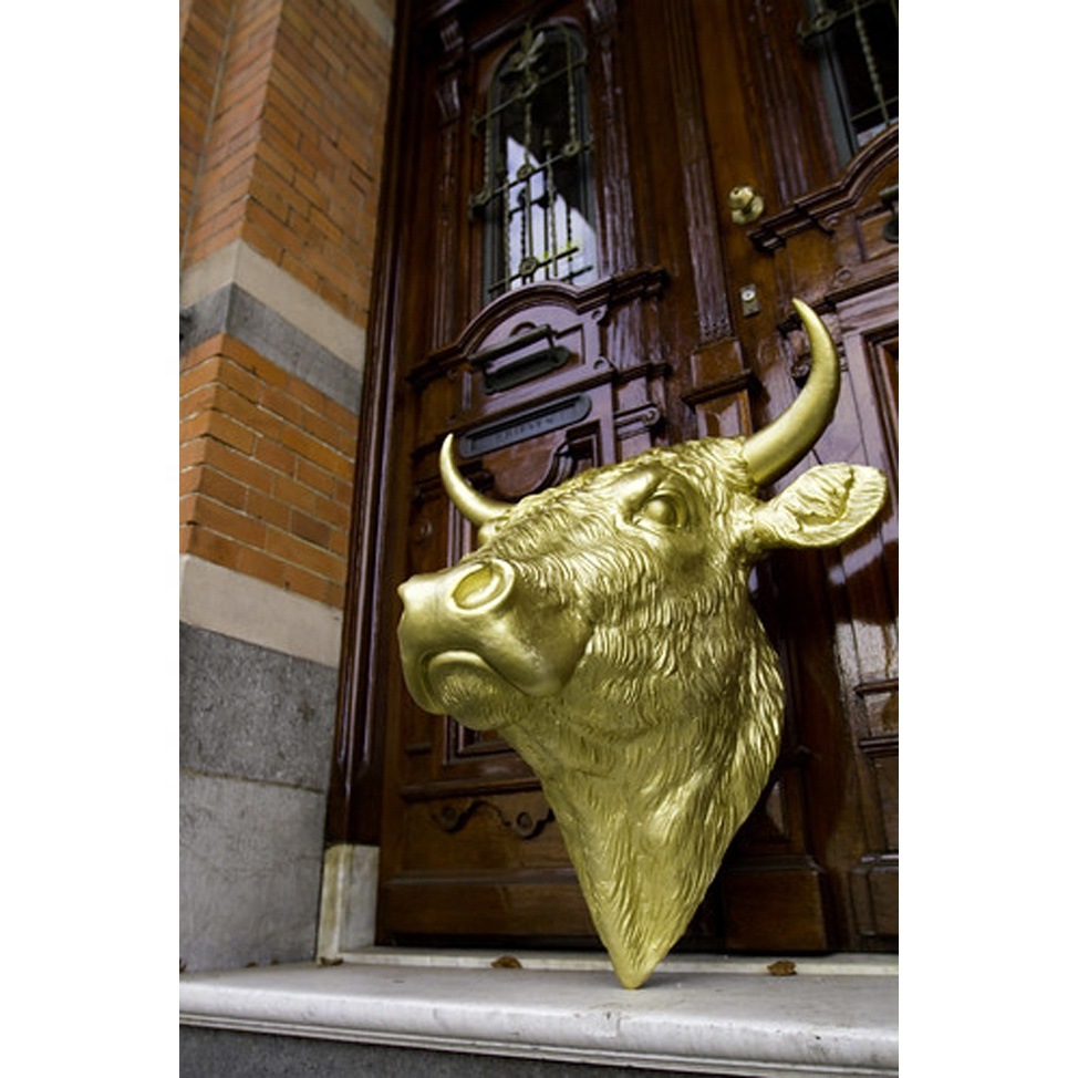 Bull head bust statue (2)