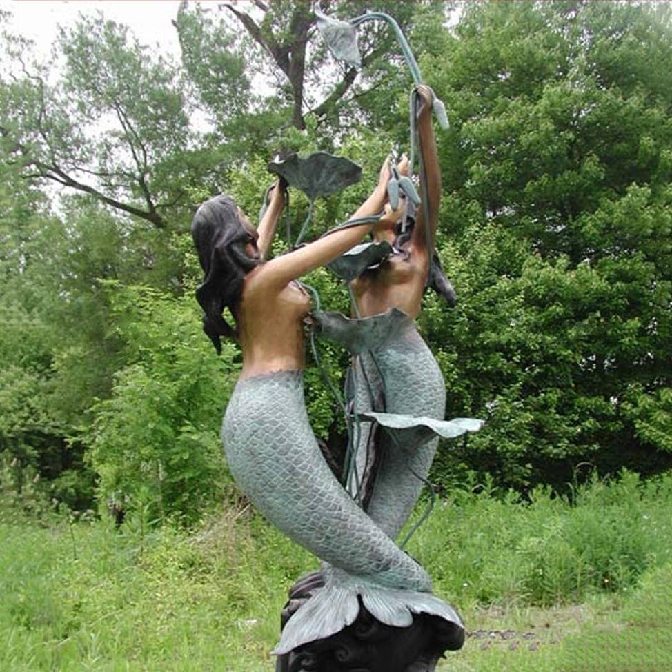 playing shower mermaid fountain 