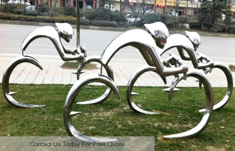 Bicycle race sculpture
