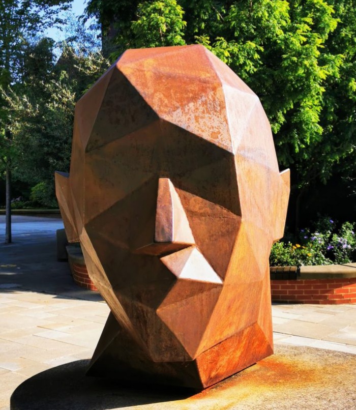 Geometric face sculpture