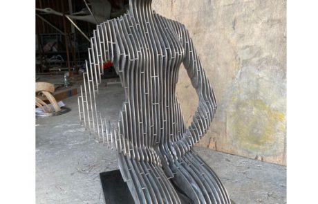 Matt Finish Kneeling disappearing Woman Figures Modern Stainless Steel Sculpture