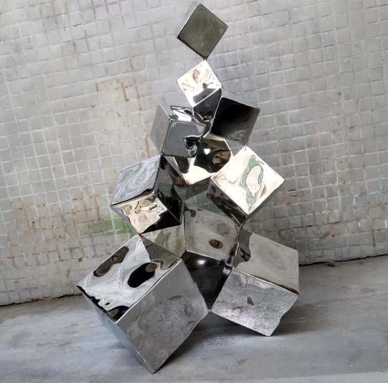 scrap steel sculpture