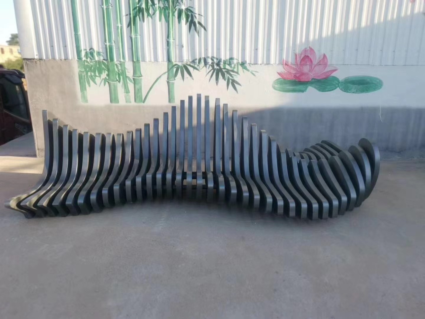 stainless steel mesh public art benches (2)