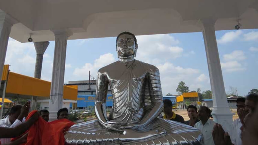 metal buddha statue (2)