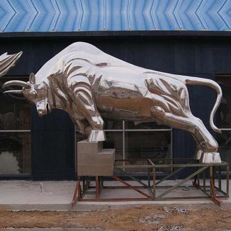 metal cow yard art sculpture (1)