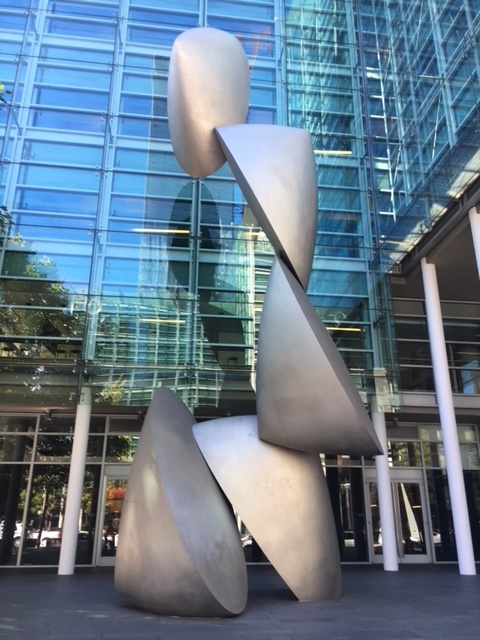 large metal sculpture (2)