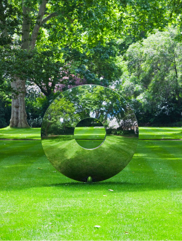 lawn mirror sculpture