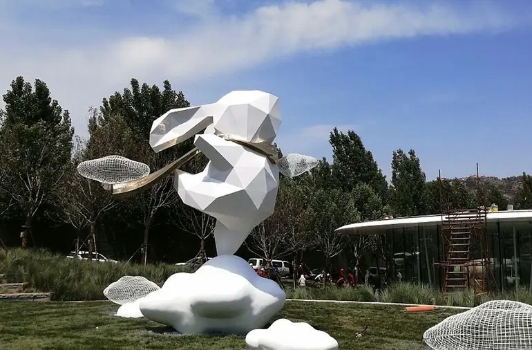 contemporary stainless steel garden sculpture