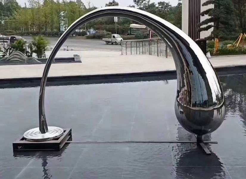 square water drop statues