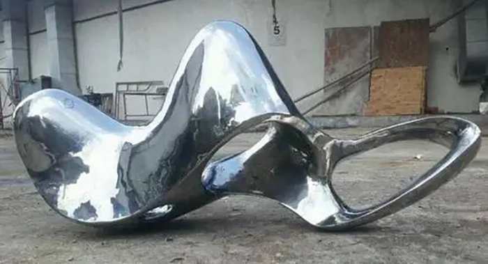 shopping mall metal sculpture