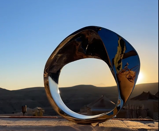time lapse stainless steel sculpture