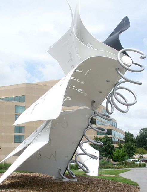 Educational campus sculpture