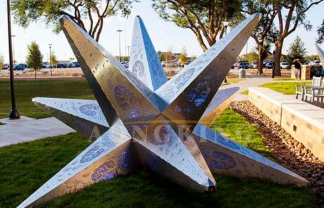 stainless steel Captivating sculpture