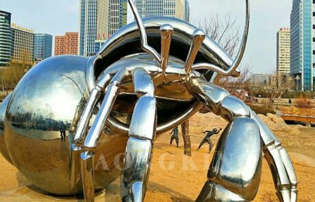 stainless steel large crab sculpture