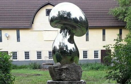 polished stainless steel mushroom statue