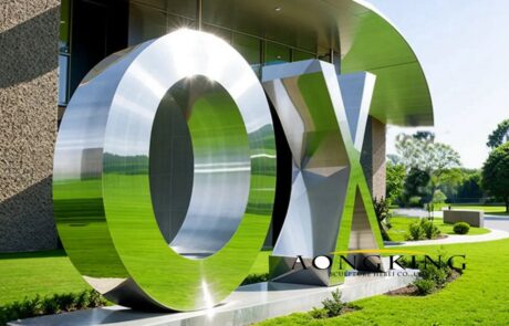 garden letters OX sculpture