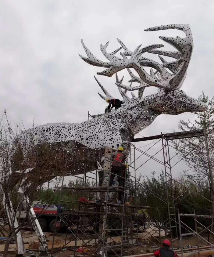 install deer Perforated Sculpture