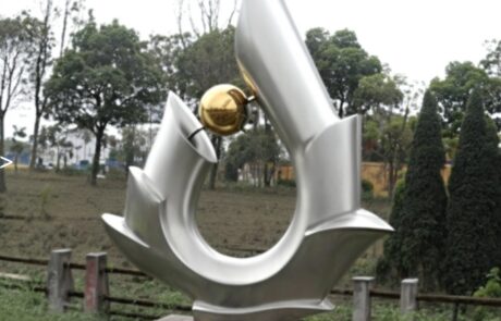 ‘Guard' peaceful sculpture