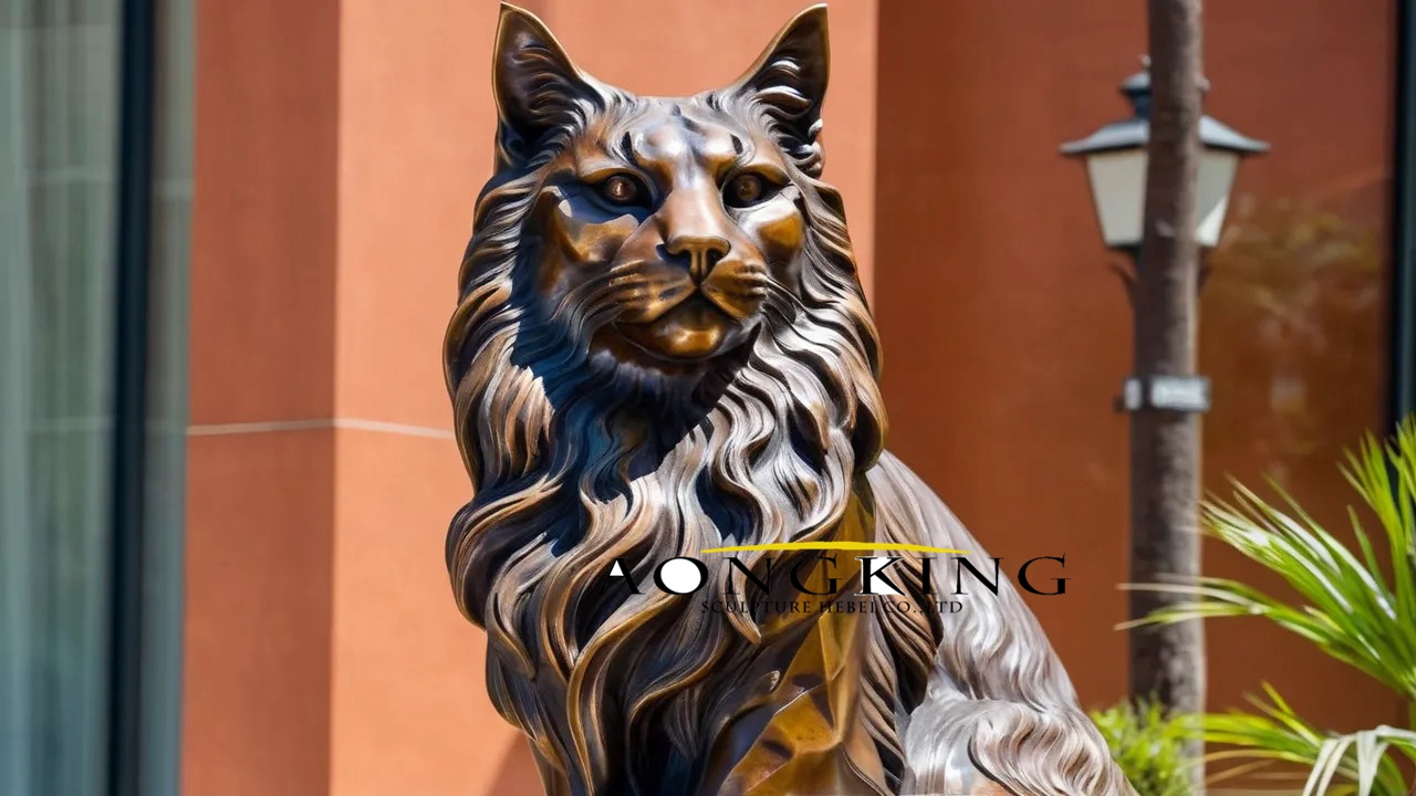 bronze Maine Coon cat statue detail